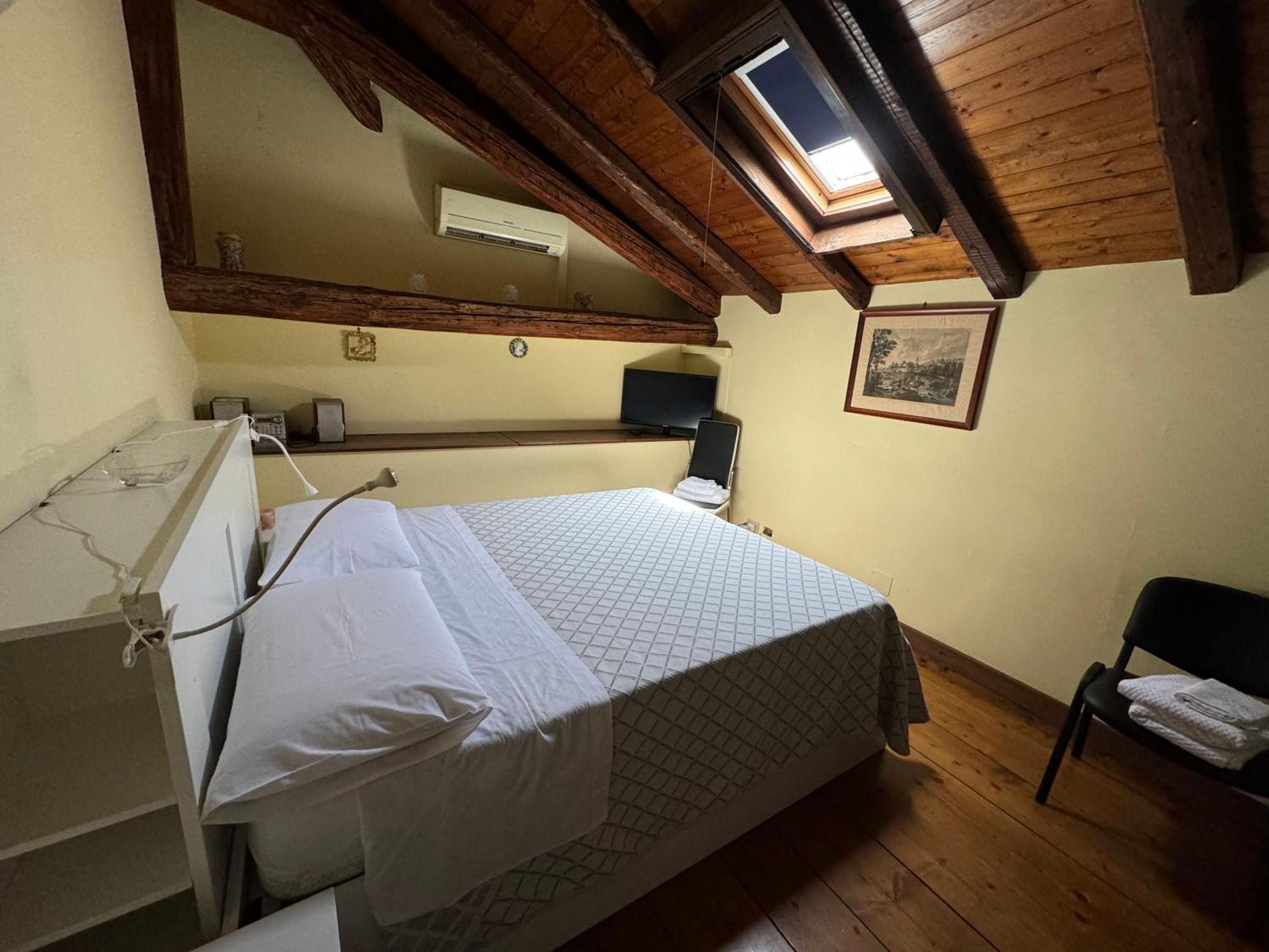 Appartamento A Casa Di Bert - Catânia Exterior foto